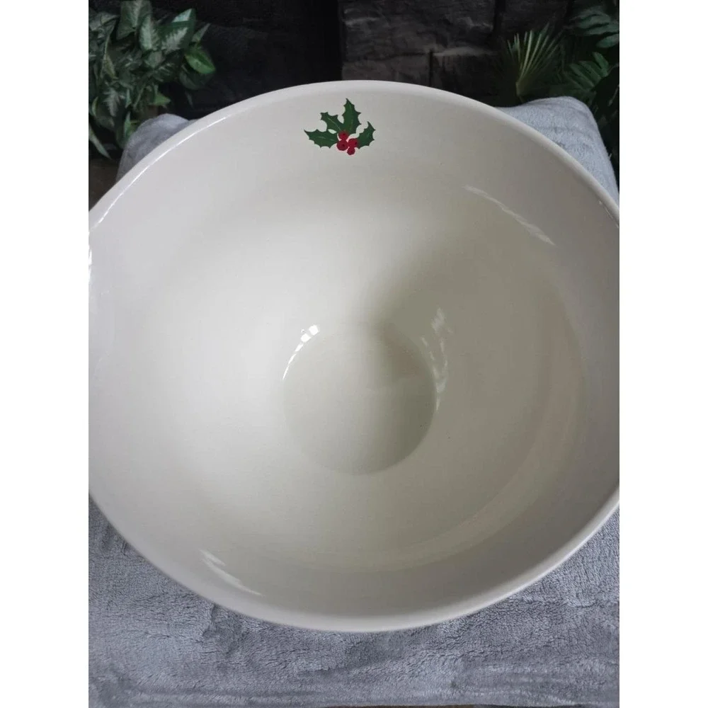 The Bake Shop Christmas Large Mixing Bowl 12